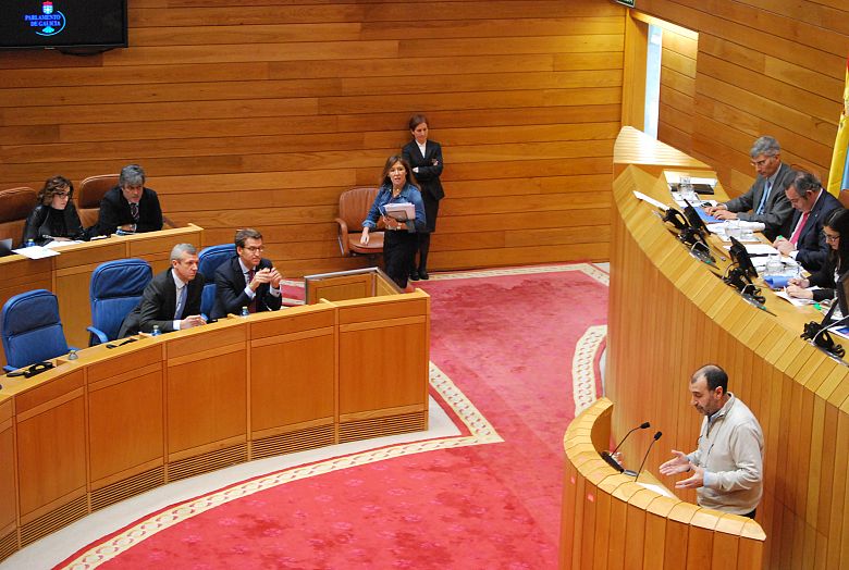 16-01-26 Parlamento ILP tarifa electrica 013.JPG